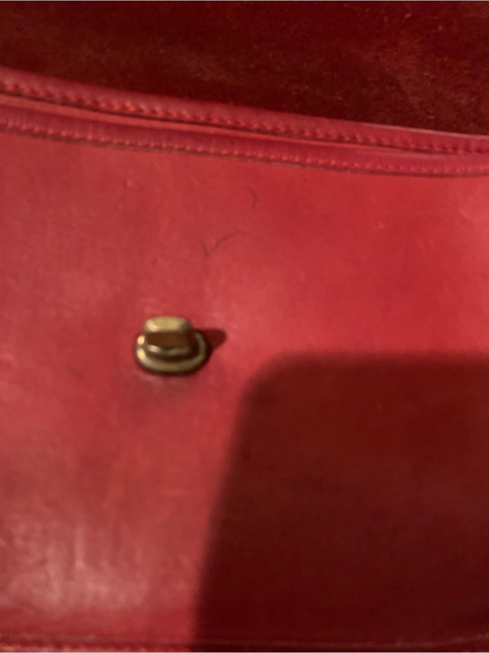 Rare vintage Coach Red Leather Crossbody  Bag with Turn-Lock - Picture 10 of 15